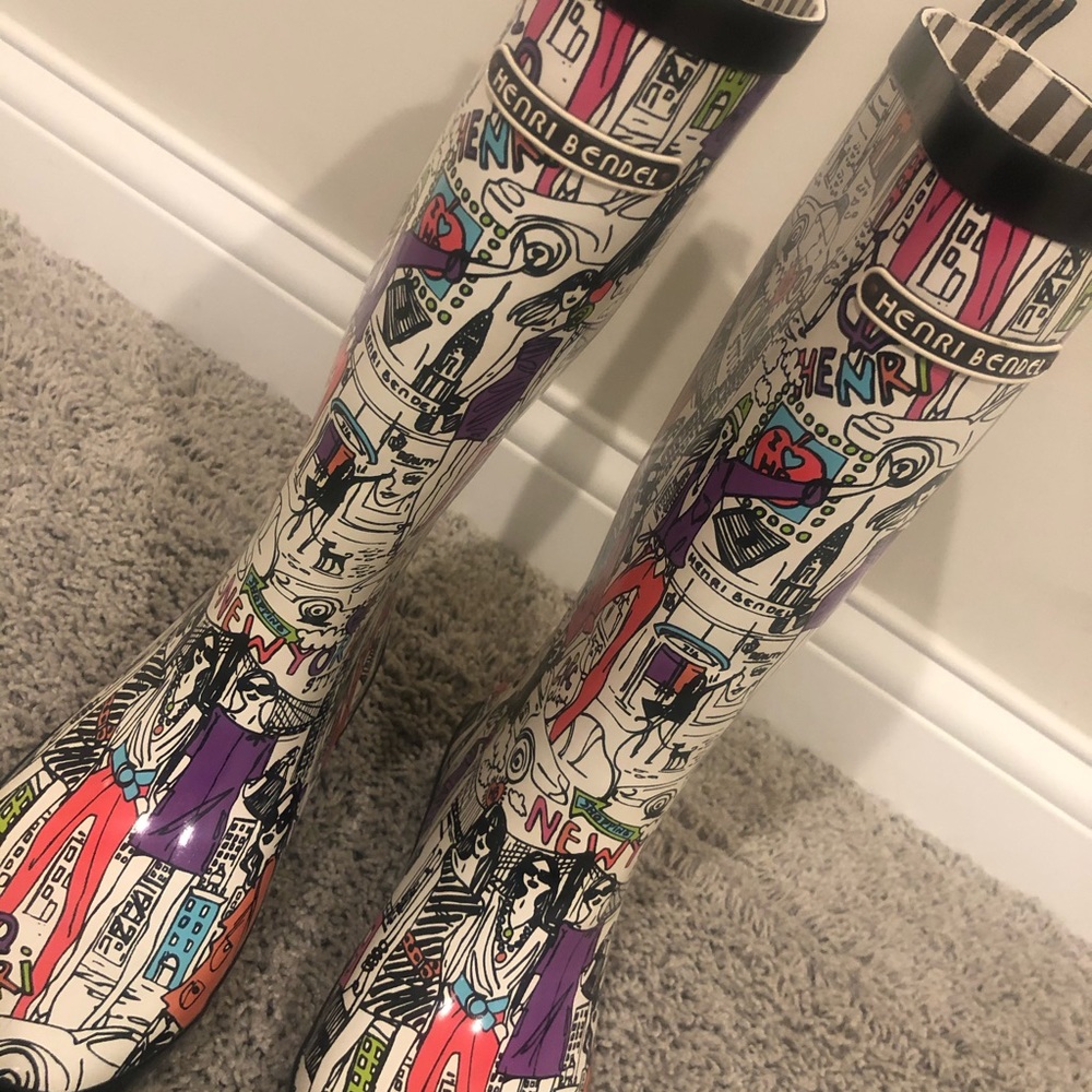 NWT Henri Bendel Wellies- 9 - Picture 3 of 9